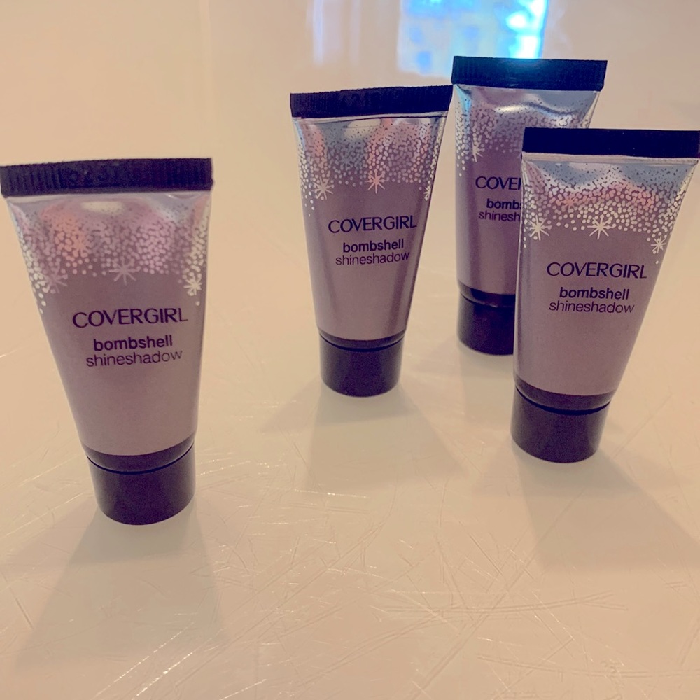 Lot of 4 Covergirl shine shadow in ooh la lilac (shade 320)